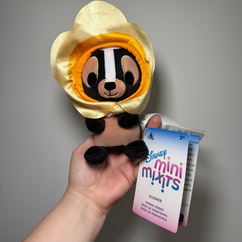 Flower Disney Mini Mix-Its
Plush Bambi 6"